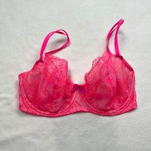 Victoria secret Bra 34DD  unlined Demi Demi Buste non double